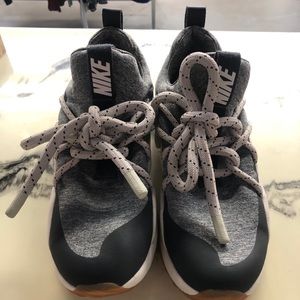 shoe city nike boots